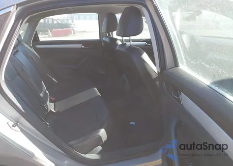 2013 Volkswagen Passat 2.5L Se из США, поврежденный, VIN 1VWBP7A35DC057009